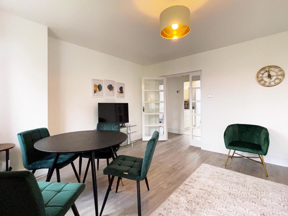 Sophie Place In Vauxhall - 3 Double Beds, 1 Sofa Bed, Spacious London Exterior foto